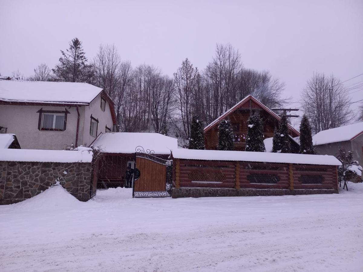 Затишний Будиночок Bukovets Exterior photo